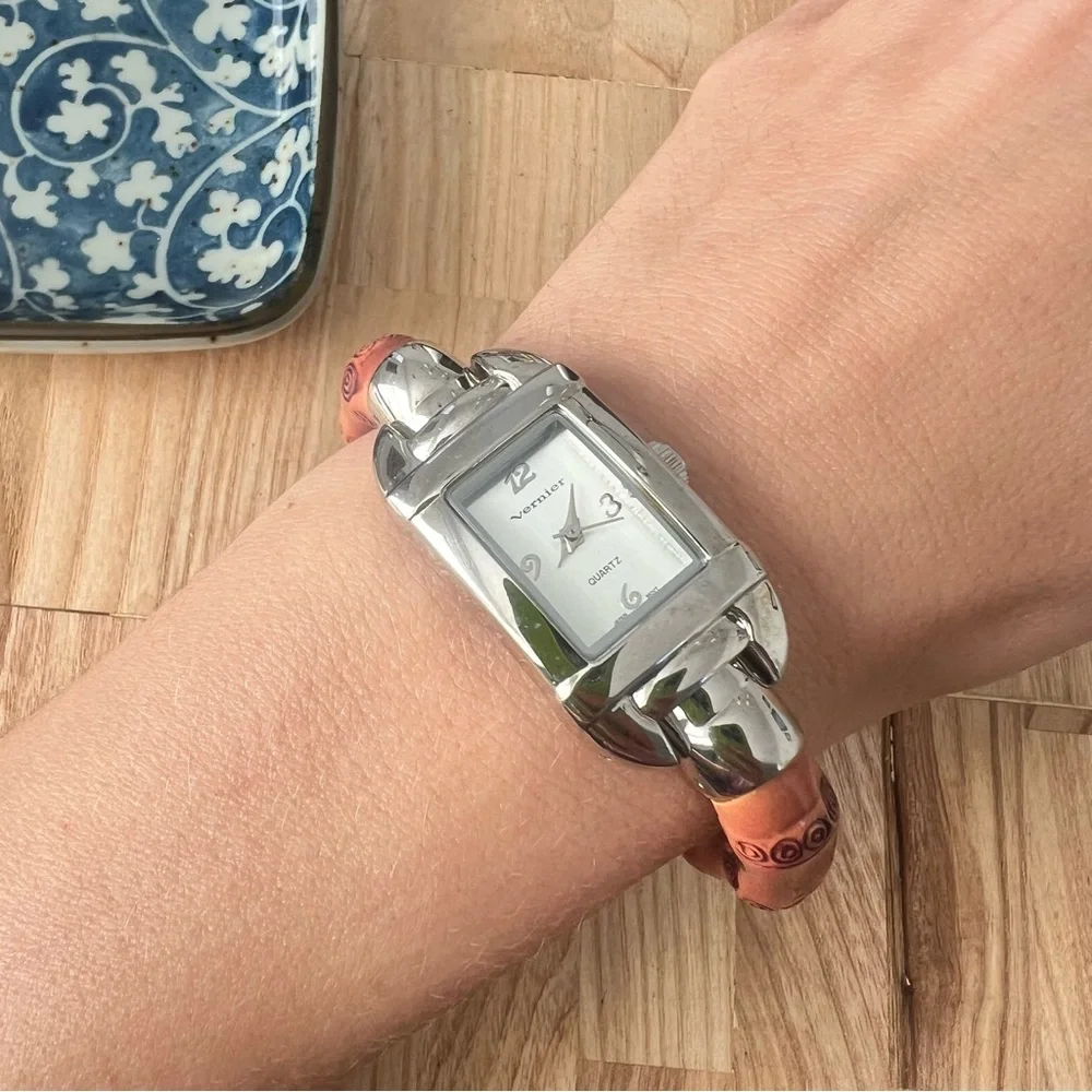 Vernier ladies faux bamboo tropical cuff bracelet watch NEW BATTERY